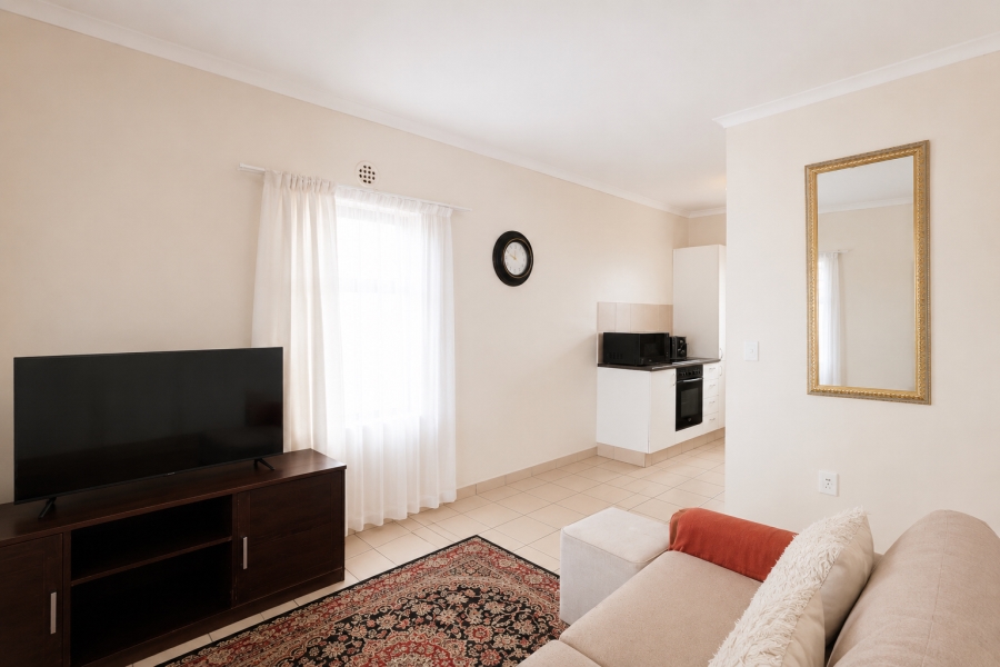 To Let 2 Bedroom Property for Rent in Parklands Western Cape